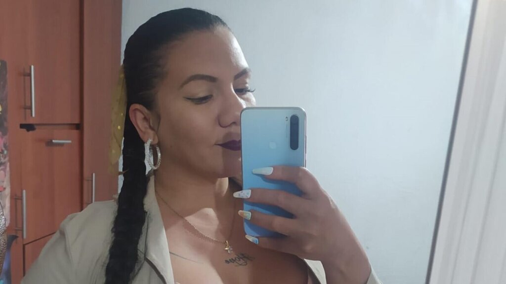 AlysaPear