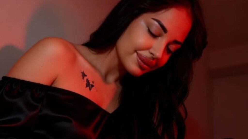 JaquelineHott