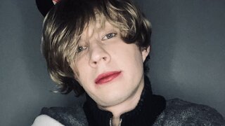 JoanieSnow